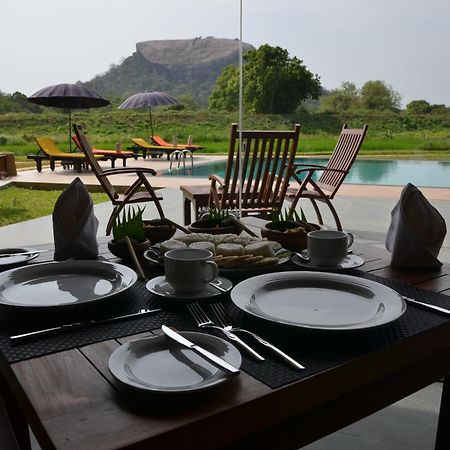 Sigiriya King'S Resort Ngoại thất bức ảnh