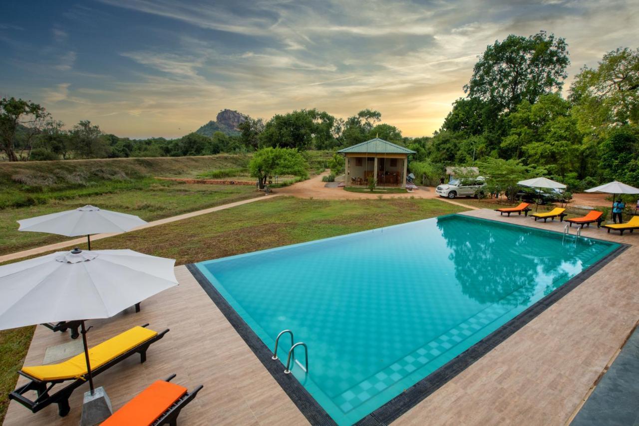 Sigiriya King'S Resort Ngoại thất bức ảnh
