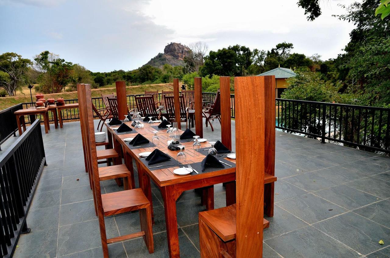 Sigiriya King'S Resort Ngoại thất bức ảnh